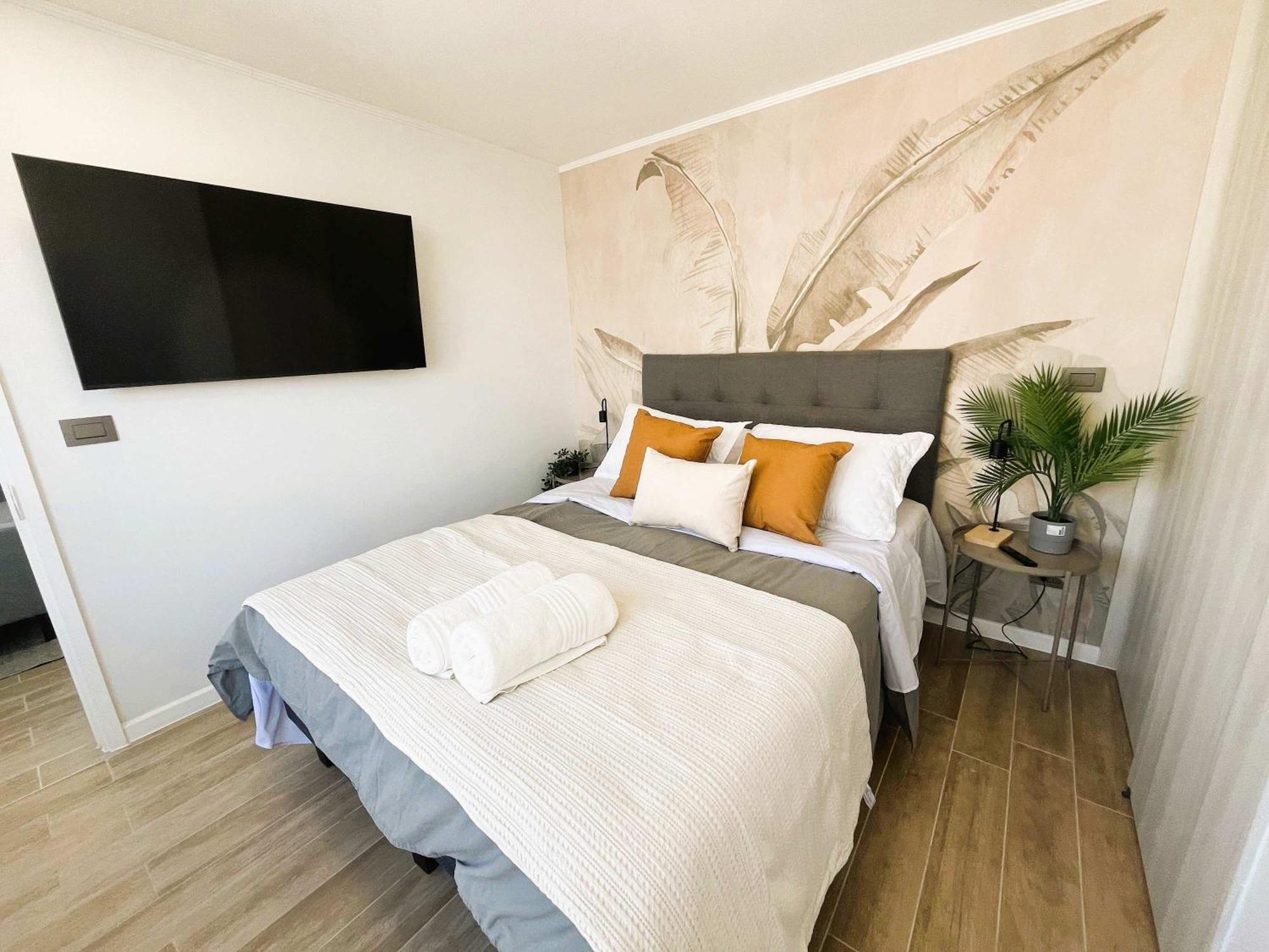 Hom I Estudio Nuevo En Calle Marchant Pereira Nunoa Mp0516 Apartamento Santiago